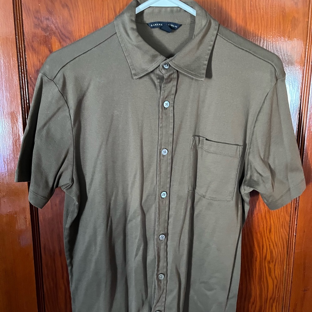 Banana Republic short sleeve Oxford